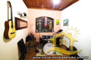 Casa no bairro Centro, Lado Linha