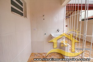 Casa no bairro Stella Maris, Lado Linha