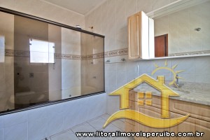 Casa no bairro Oásis, Lado Linha