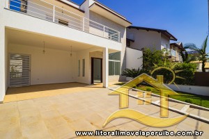Casa no bairro Residencial Três Marias, Pós Linha