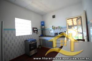 Casa no bairro Belmira Novaes, Lado Linha