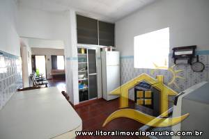 Casa no bairro Belmira Novaes, Lado Linha