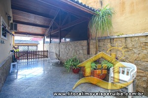 Casa no bairro São José, Lado Linha