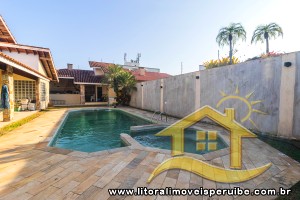 Casa no bairro Jardim Márcia, Lado Linha