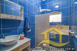 Casa no bairro Jardim Peruíbe, Pós Linha
