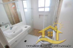 Casa no bairro Centro, Lado Linha