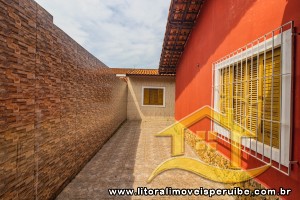 Casa no bairro Oásis, Lado Linha