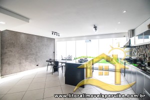 Casa no bairro Centro, Lado Linha