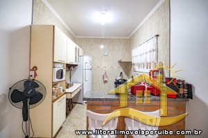 Casa no bairro São José, Lado Linha