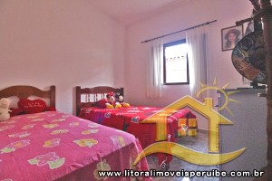 Casa no bairro Oásis, Lado Linha