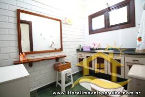 Casa no bairro Bougainvillée III, Lado Linha
