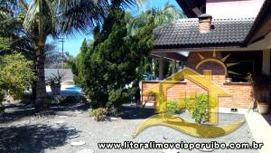 Casa no bairro Centro, Lado Linha