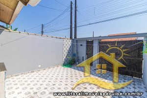 Casa no bairro Jardim Peruíbe, Pós Linha
