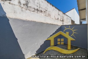 Casa no bairro Jardim Peruíbe, Pós Linha