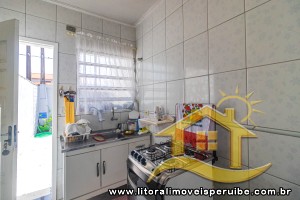 Casa no bairro Jardim Peruíbe, Pós Linha