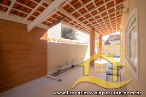 Casa no bairro Três Marias, Lado Linha
