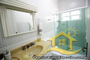 Casa no bairro Centro, Lado Linha