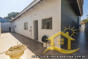 Casa no bairro Cidade Nova Peruibe, Lado Linha